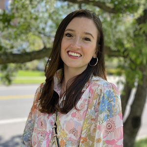 Meet your Posher, Simone